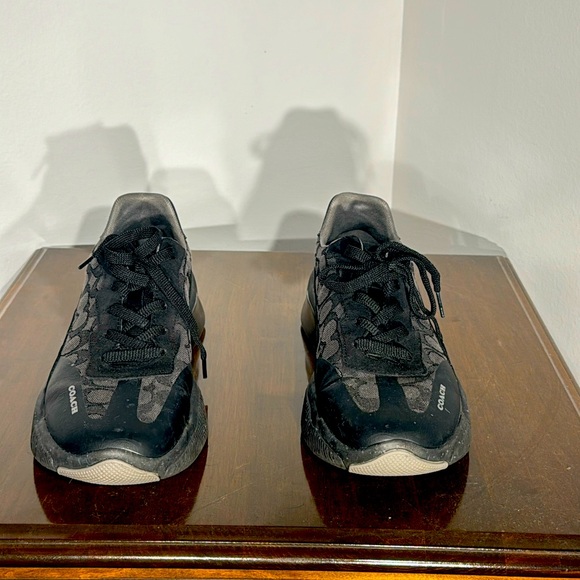 Coach sneakers - Picture 1 of 7
